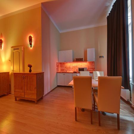 Central Walk Fashionstreet Apartmnts 布达佩斯 外观 照片