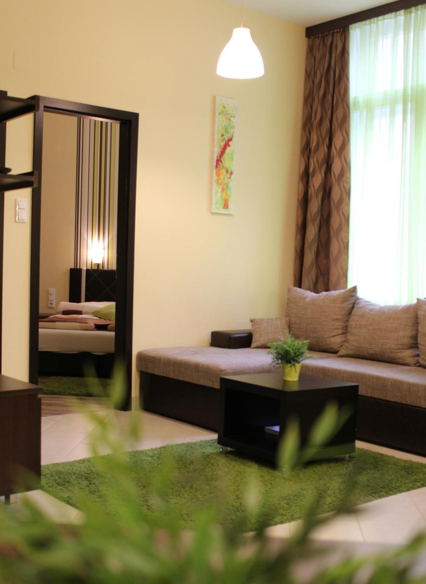 Central Walk Fashionstreet Apartmnts 布达佩斯 外观 照片