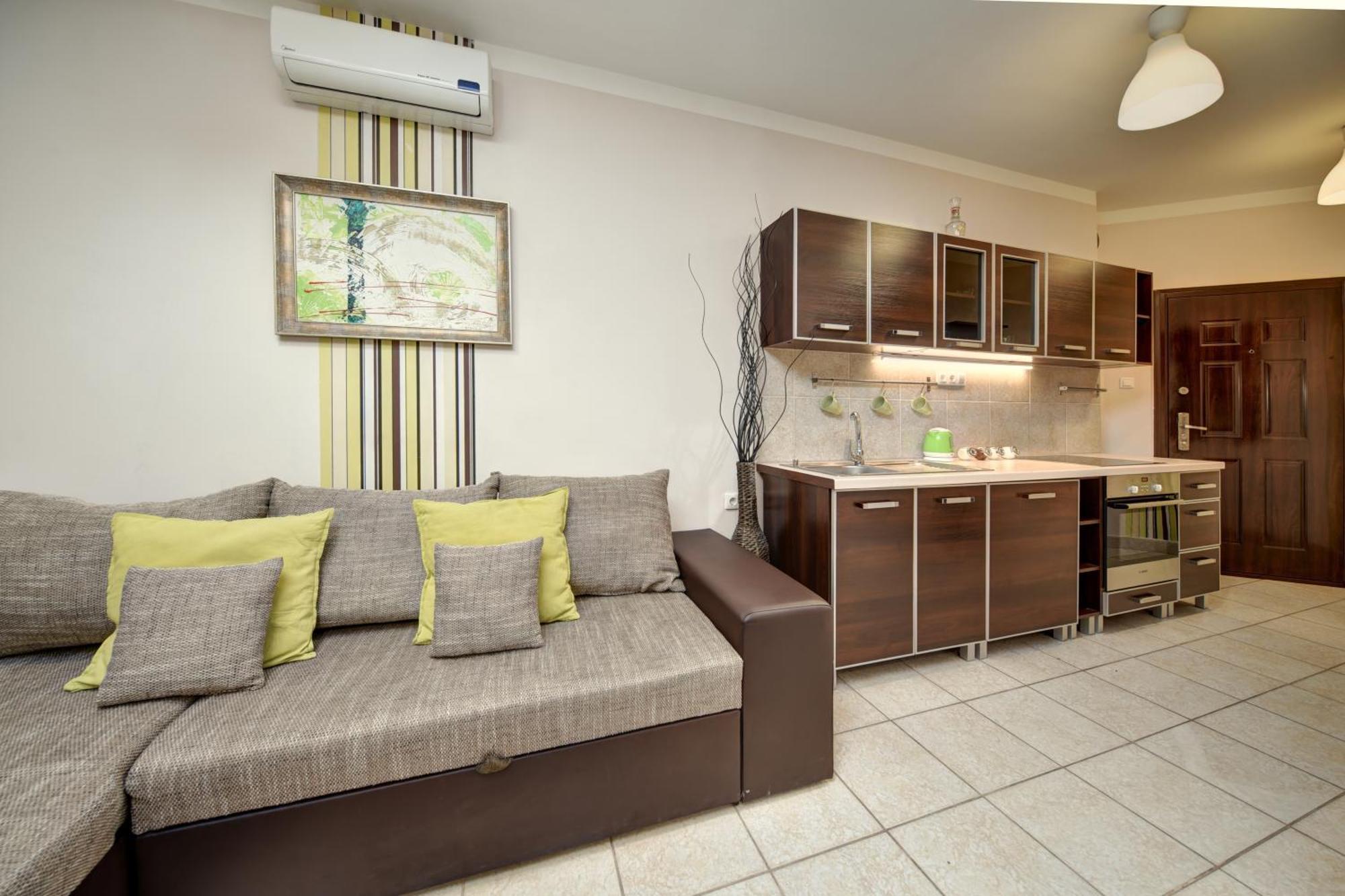 Central Walk Fashionstreet Apartmnts 布达佩斯 外观 照片