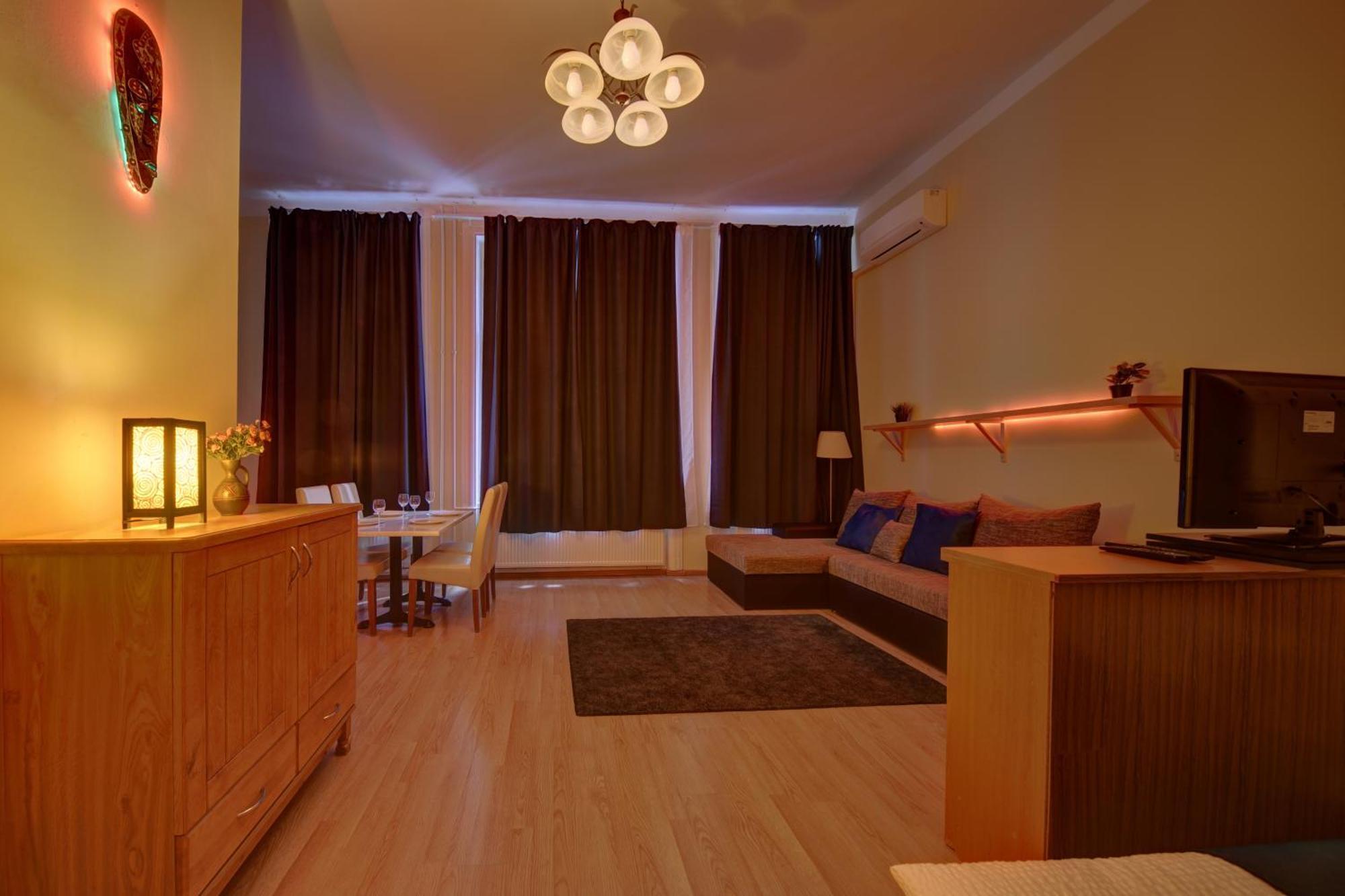 Central Walk Fashionstreet Apartmnts 布达佩斯 外观 照片